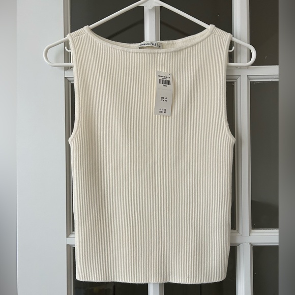 Abercrombie & Fitch Tops - NWT Abercrombie & Fitch Ribbed White Ivory Tank Top Small